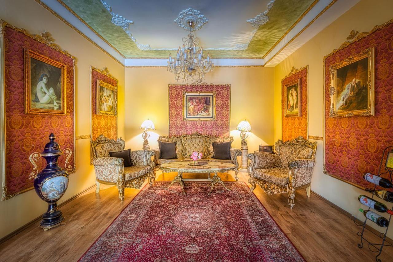 Vila Rococo Βελιγράδι Εξωτερικό φωτογραφία