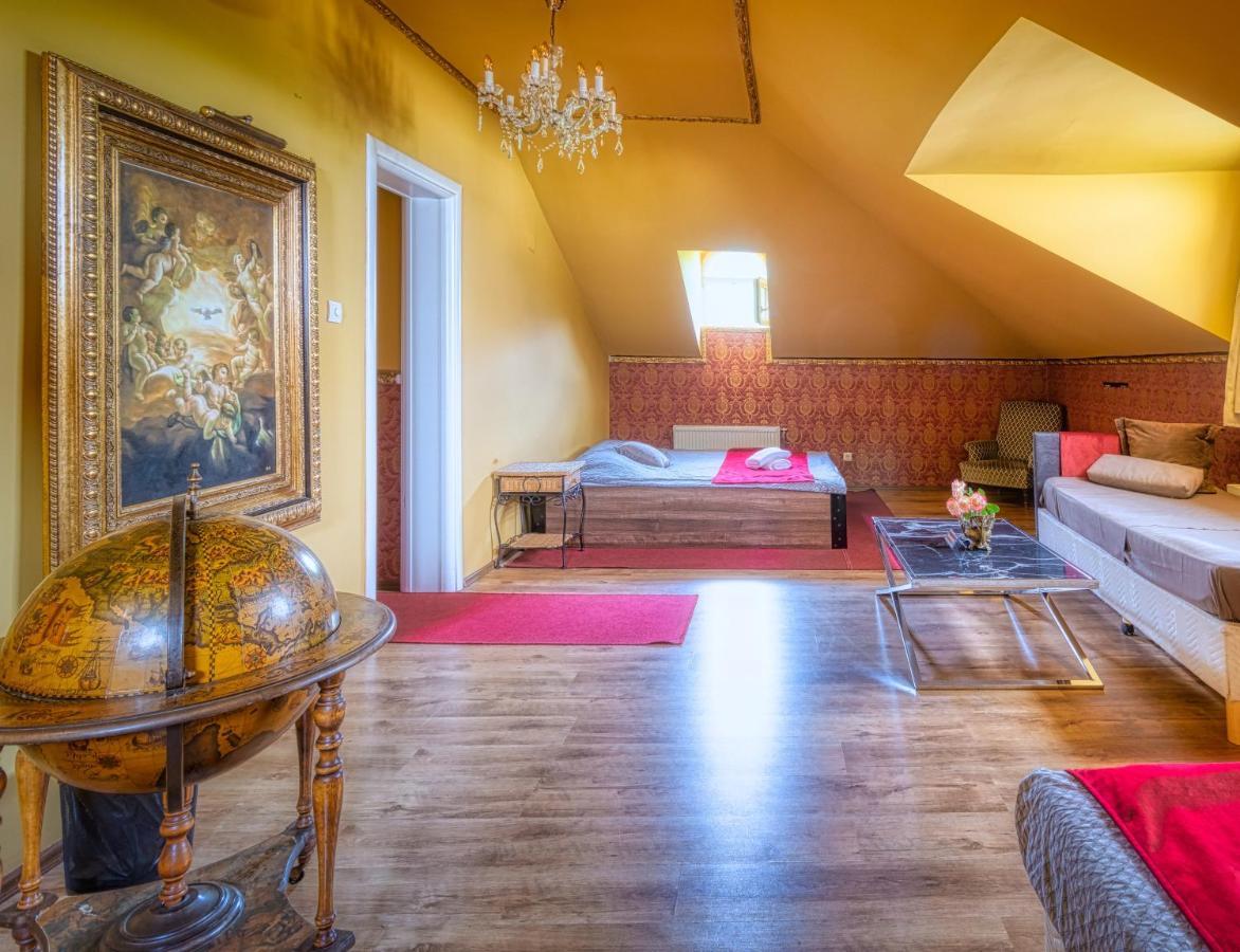 Vila Rococo Βελιγράδι Εξωτερικό φωτογραφία