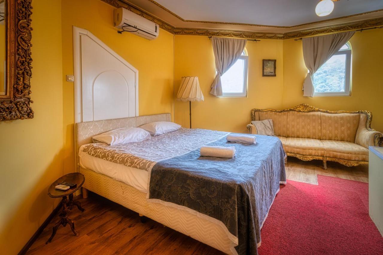 Vila Rococo Βελιγράδι Εξωτερικό φωτογραφία