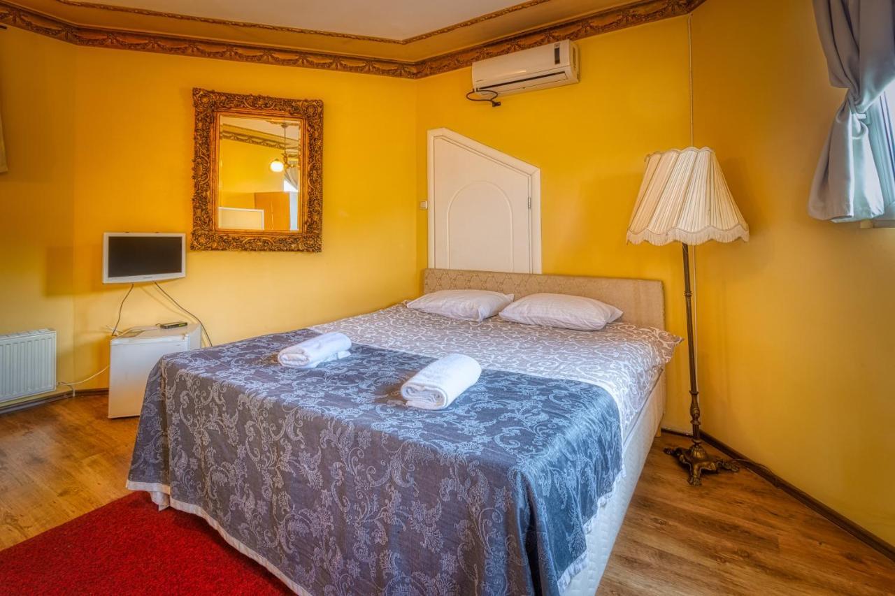 Vila Rococo Βελιγράδι Εξωτερικό φωτογραφία