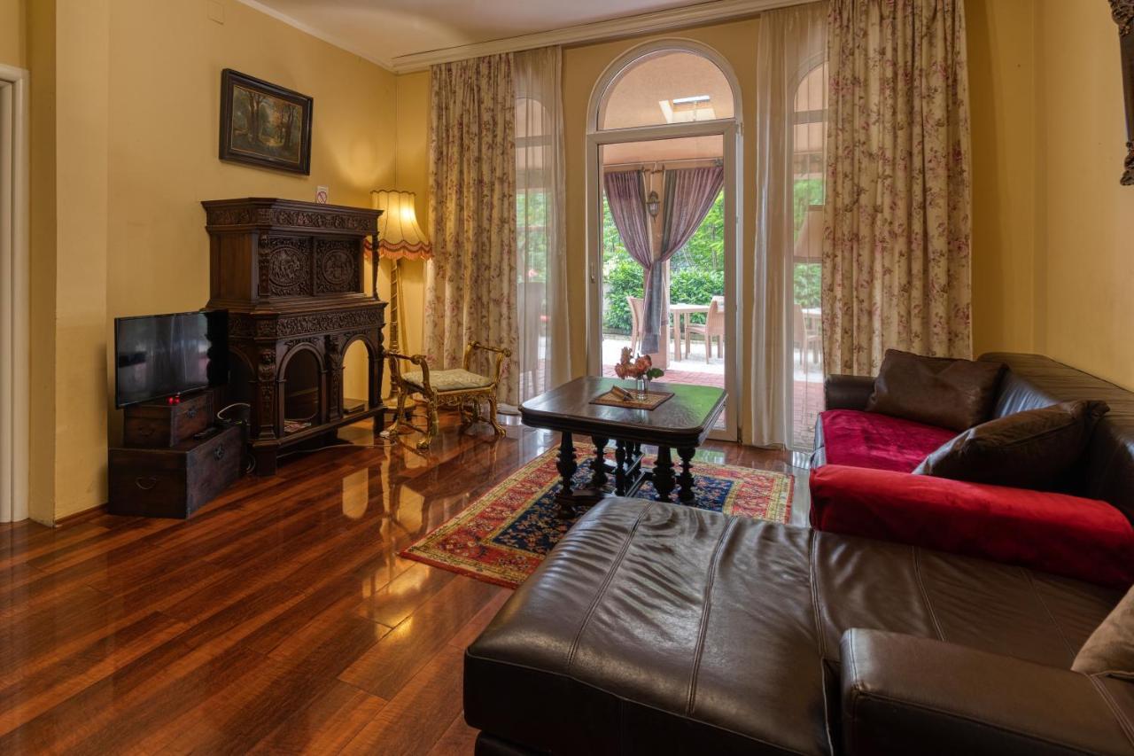 Vila Rococo Βελιγράδι Εξωτερικό φωτογραφία