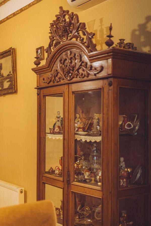 Vila Rococo Βελιγράδι Εξωτερικό φωτογραφία