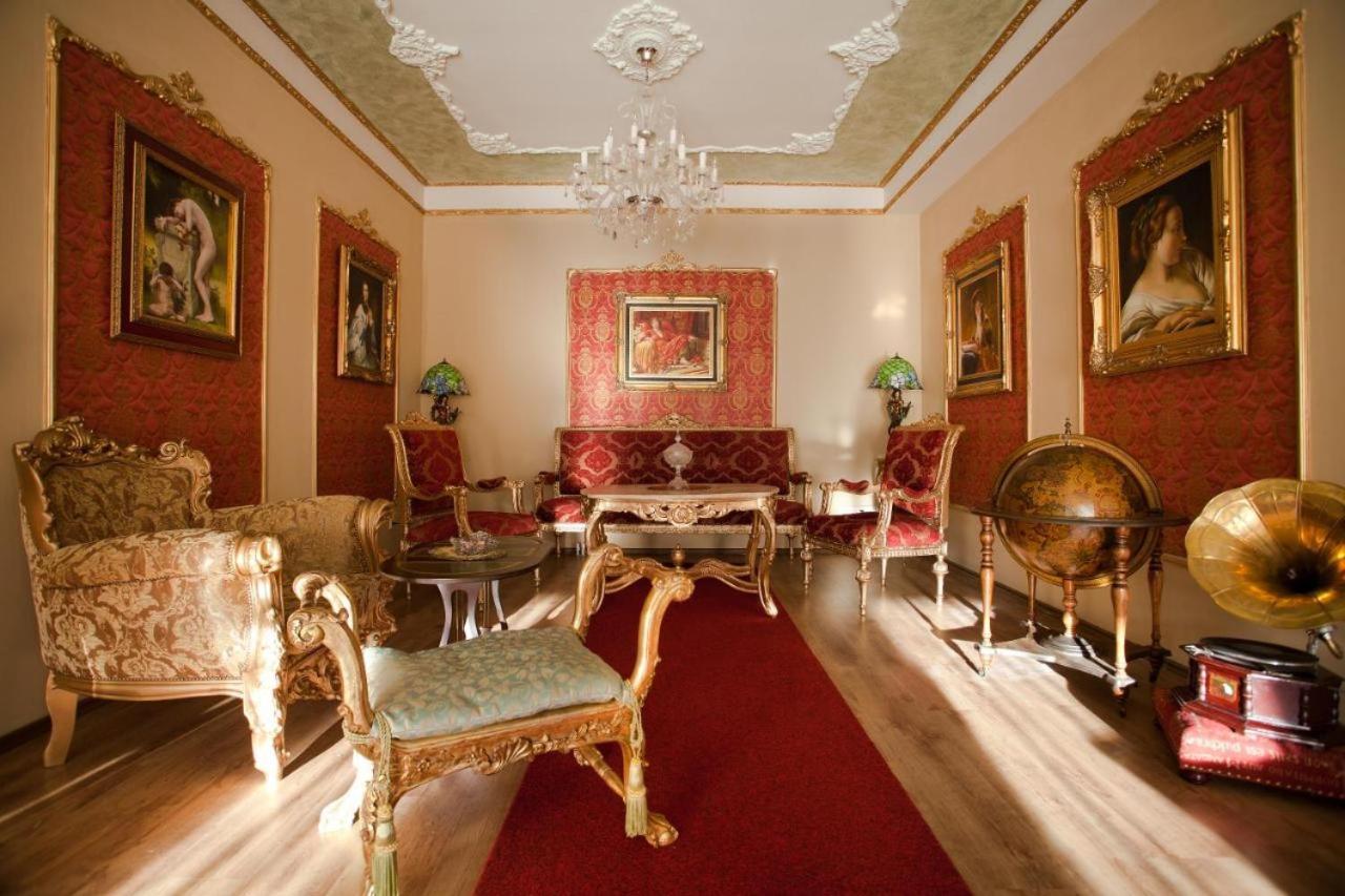 Vila Rococo Βελιγράδι Εξωτερικό φωτογραφία